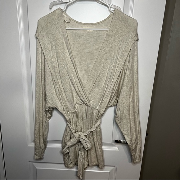 Silence and noise romper - Picture 1 of 3